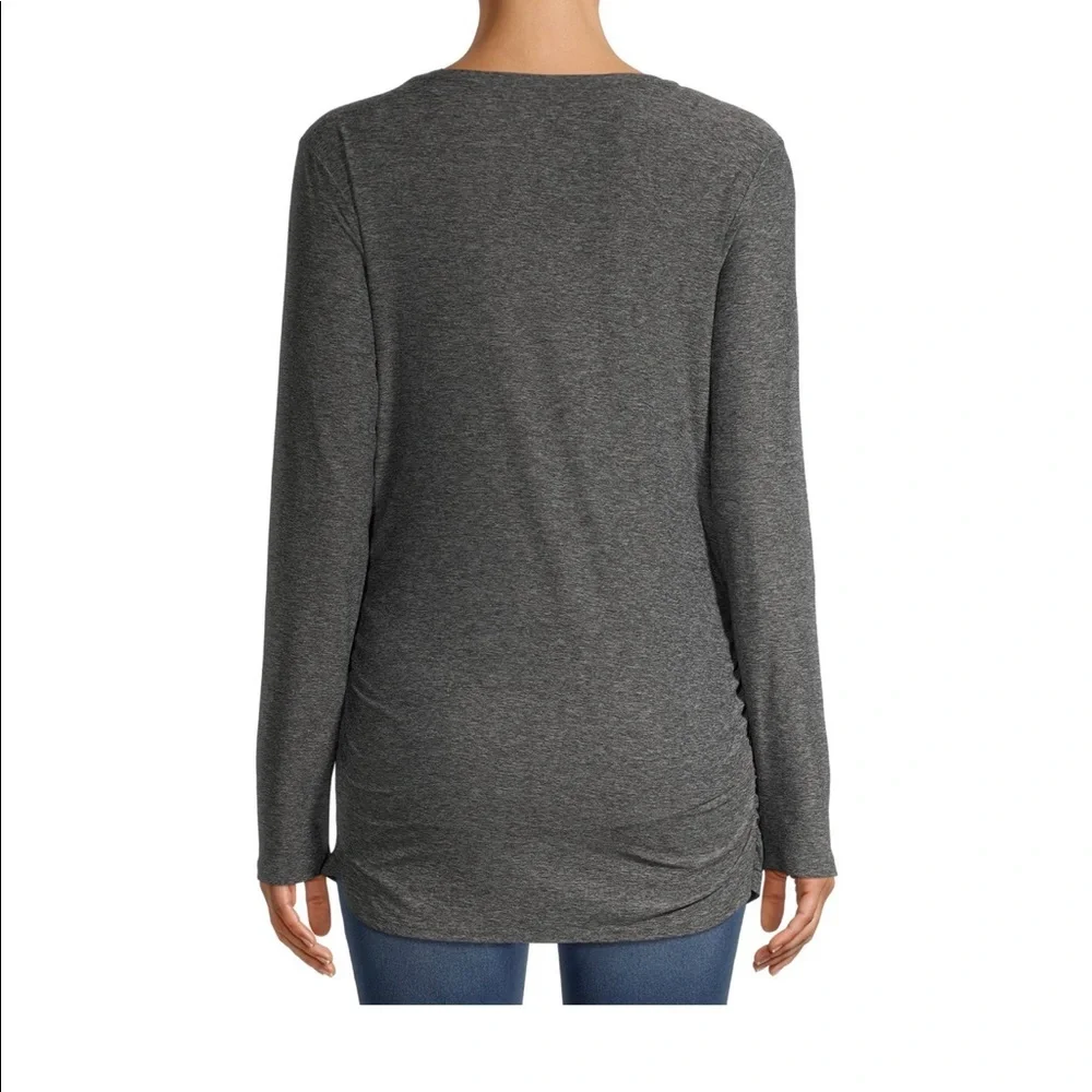 Maternity V-Neck T-shirt with Long Sleeves - Picture 3 of 6